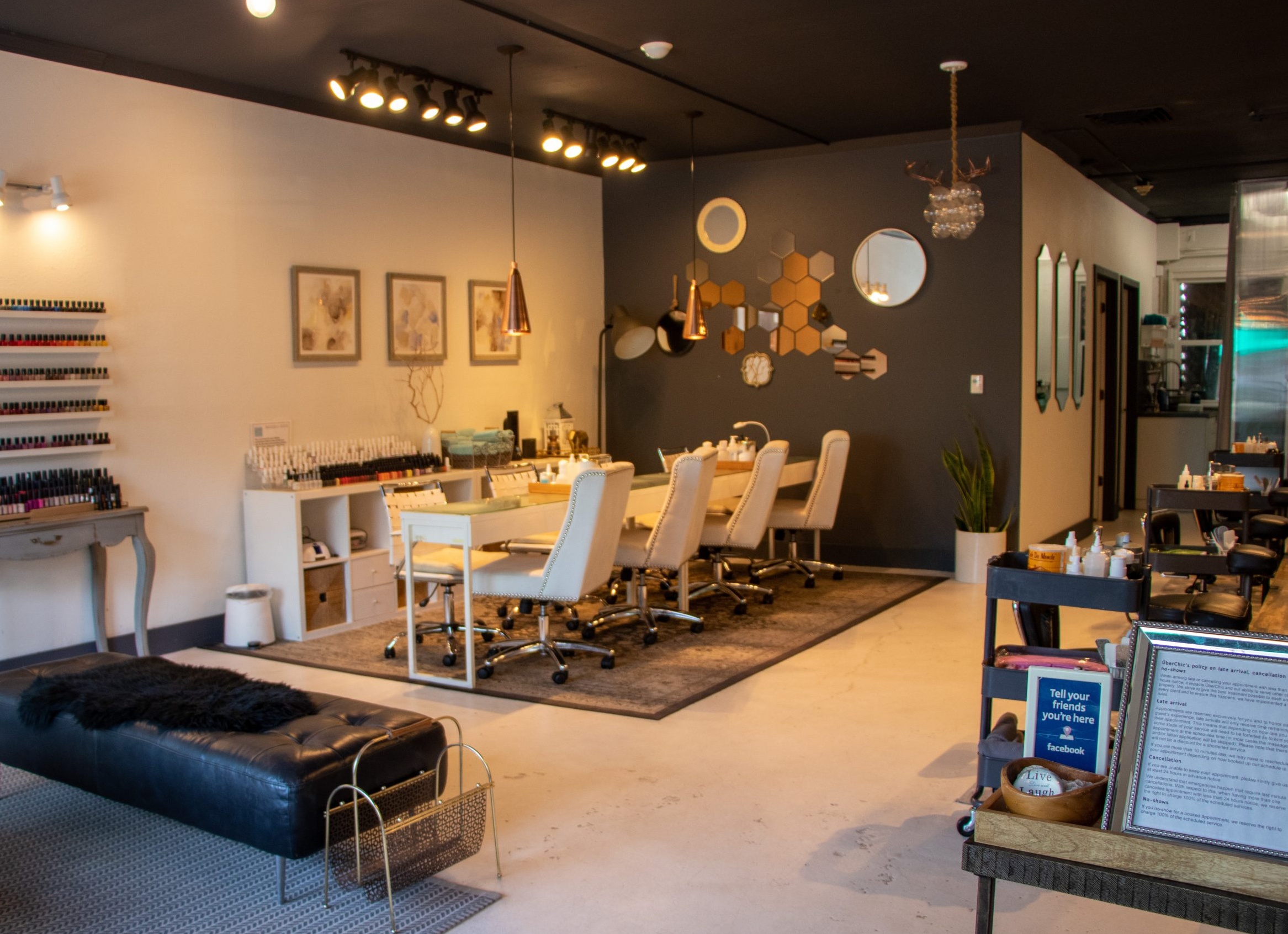 Nail boutique