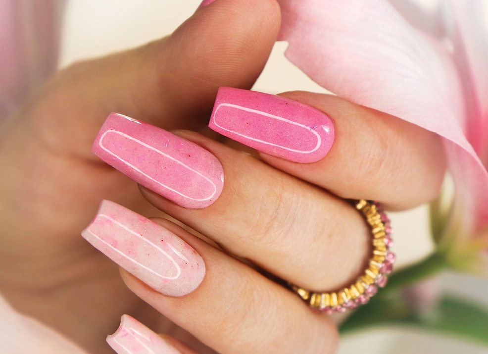 Nails & Beauty