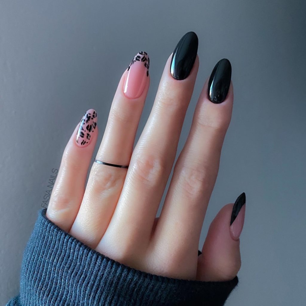 Дизайн ногтей черный с розовым и блестящим (76 фото) - картинки instgeocult.ru